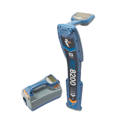 Radiodetection 8200 Package Includes Receiver and 10W Transmitter With 5Inch Tx Clamp